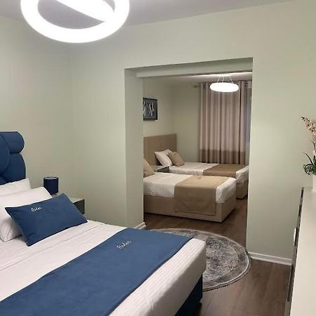 Essy'S Apartment Корча Екстер'єр фото