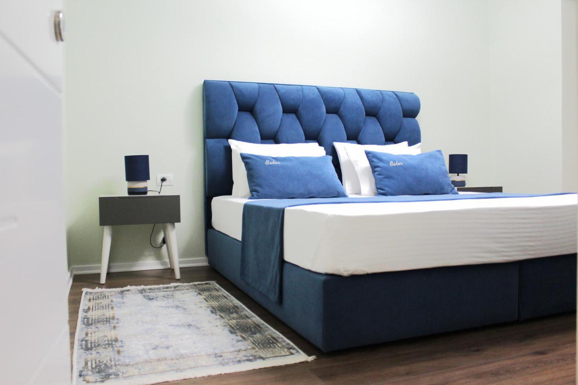 Essy'S Apartment Корча Екстер'єр фото